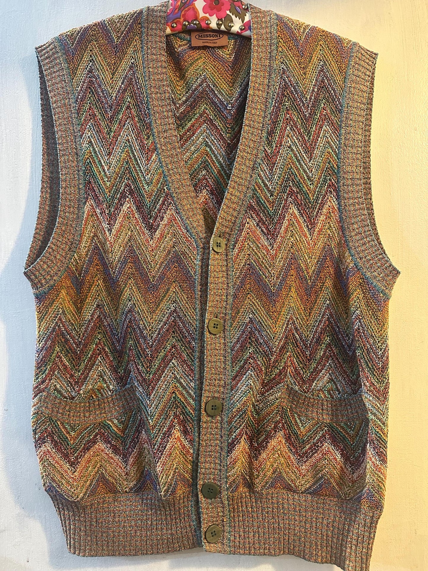 Missoni iconic colorful zigzag stripes cotton-linen knit cardigan vest made in Italy, 1980s mint sz 50 / L