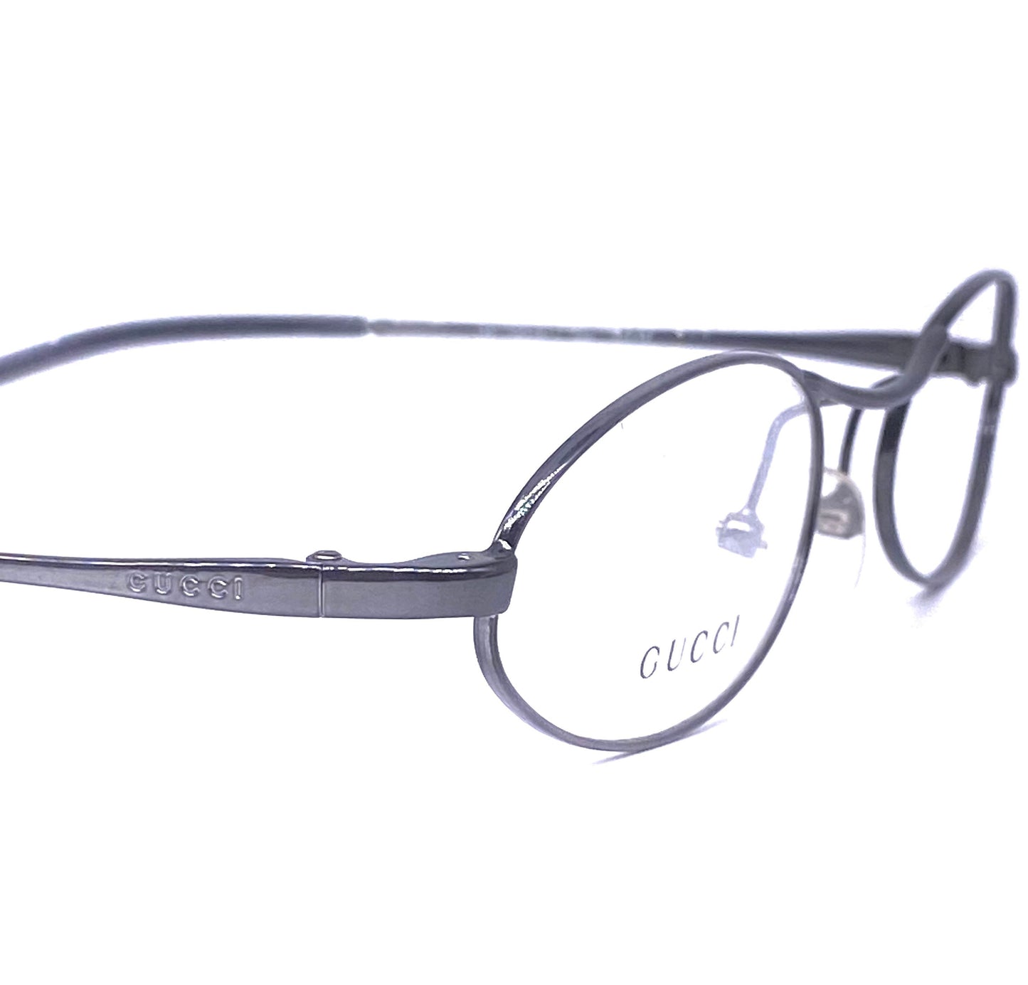 Gucci GG2671 sleek oval titanium eyeglasses frames, NOS early 2k Italy