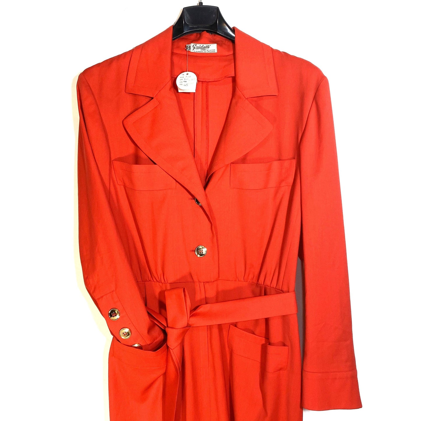 Guidotti luxury sportswear 1970s V red shirt dress, wonderful light and fresh cotton w golden buttons, NOS with tags