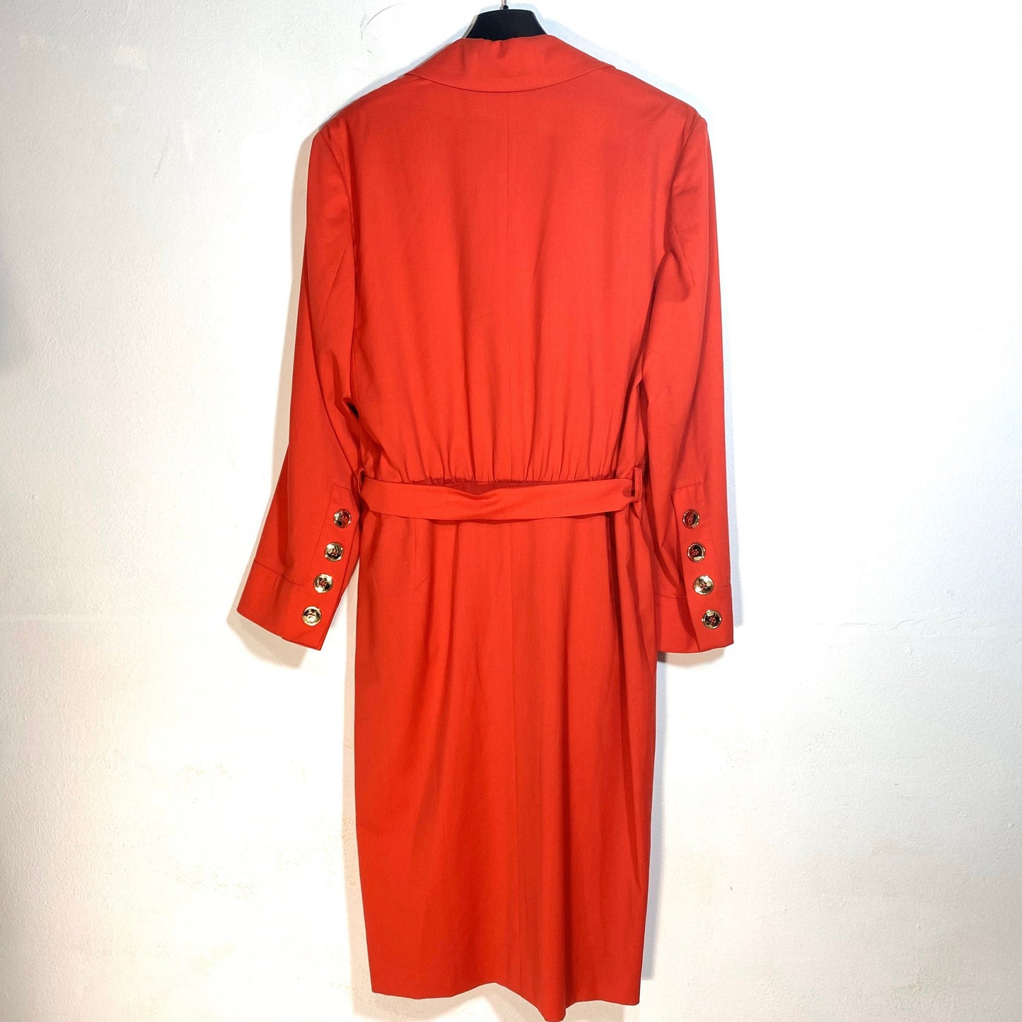 Guidotti luxury sportswear 1970s V red shirt dress, wonderful light and fresh cotton w golden buttons, NOS with tags