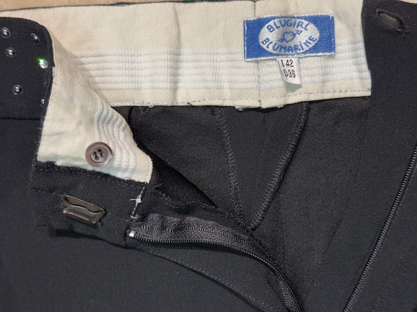 Blumarine black fluid flared sartorial trousers w strass/studs all around the waistline, mint sz 42