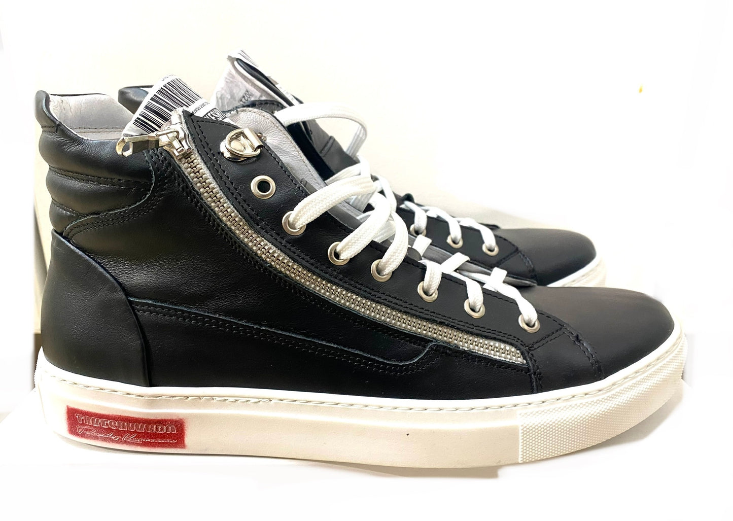 Takeshi Kurosawa black high top leather sneakers w zipper, BNWT