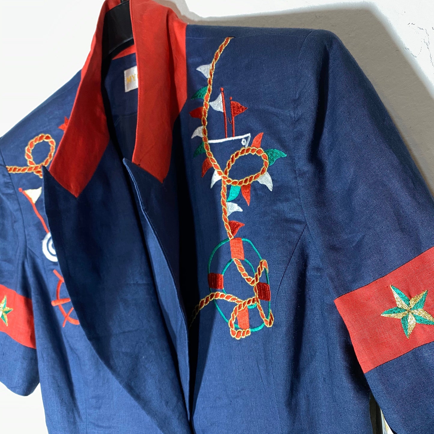 My Gallery 80s yachting style ladies linen blazer with mariner themed embroideries, new with tags