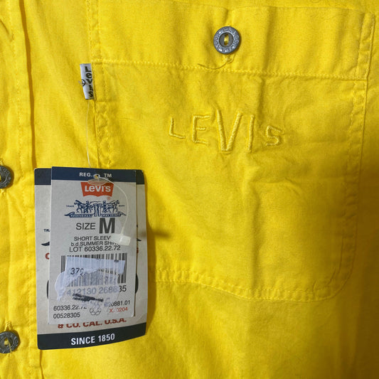 Levi’s short sleeved bright colors shirts coming in green and yellow, 1980 NOS with tags