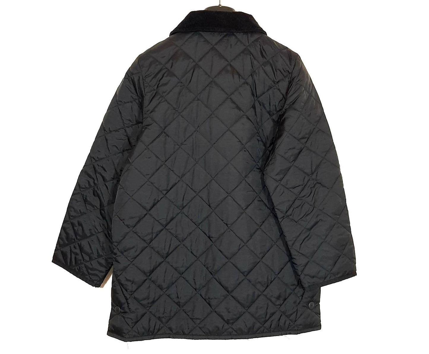 Quilted padded black jacket by Barbour