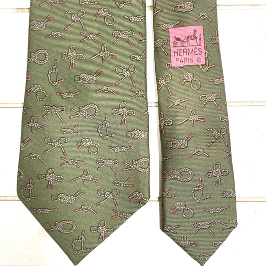Hermes Paris military green silk tie with sailing / marine knots allover, mint condition 90s France