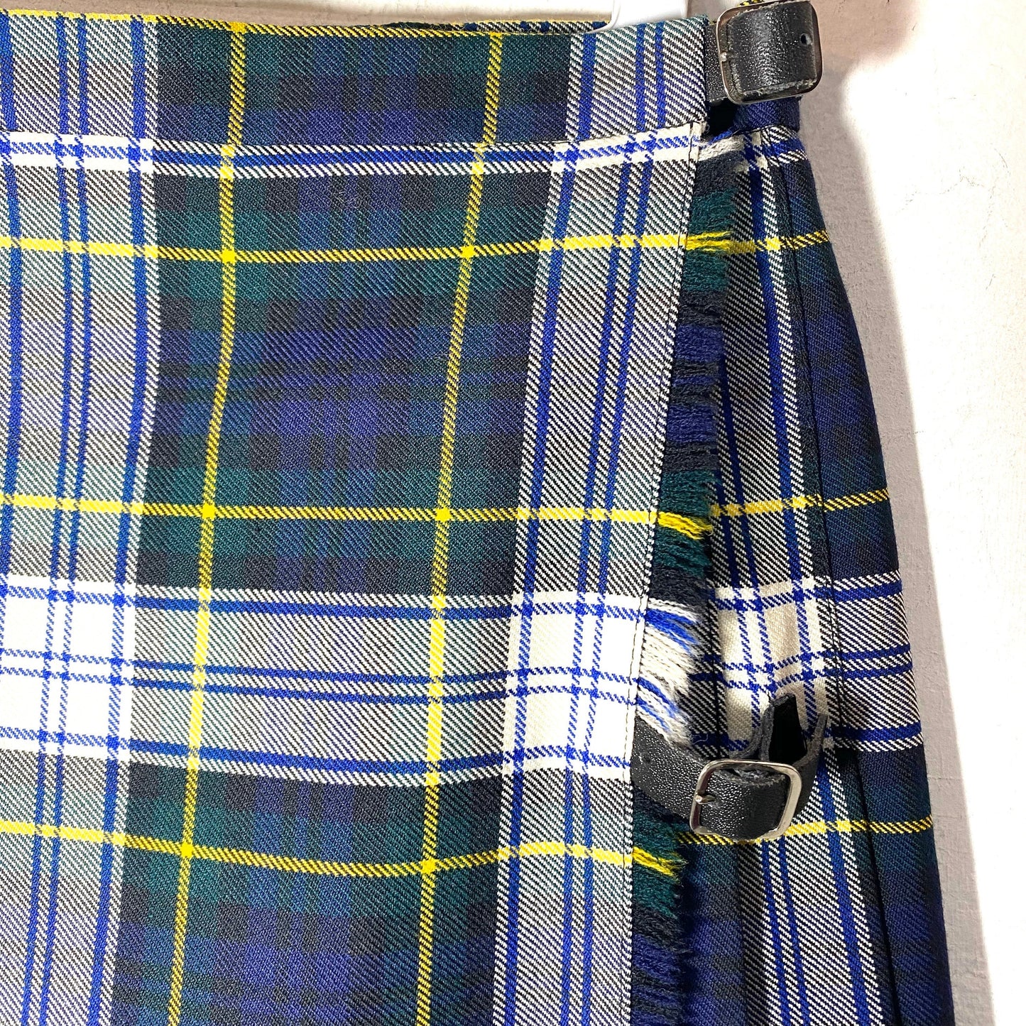 Authentic UK made Scottish wool Blue plaid tartan plissed mini skirt with leather straps, mint condition size 10