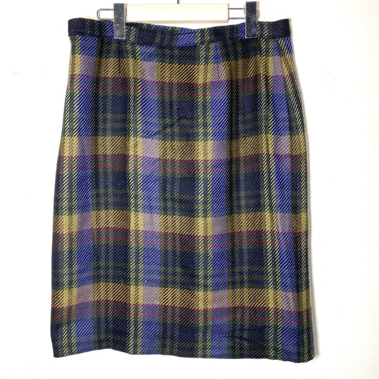 Purple / green tartan pure new wool ladies winter skirt, great condition, sartorial make.
