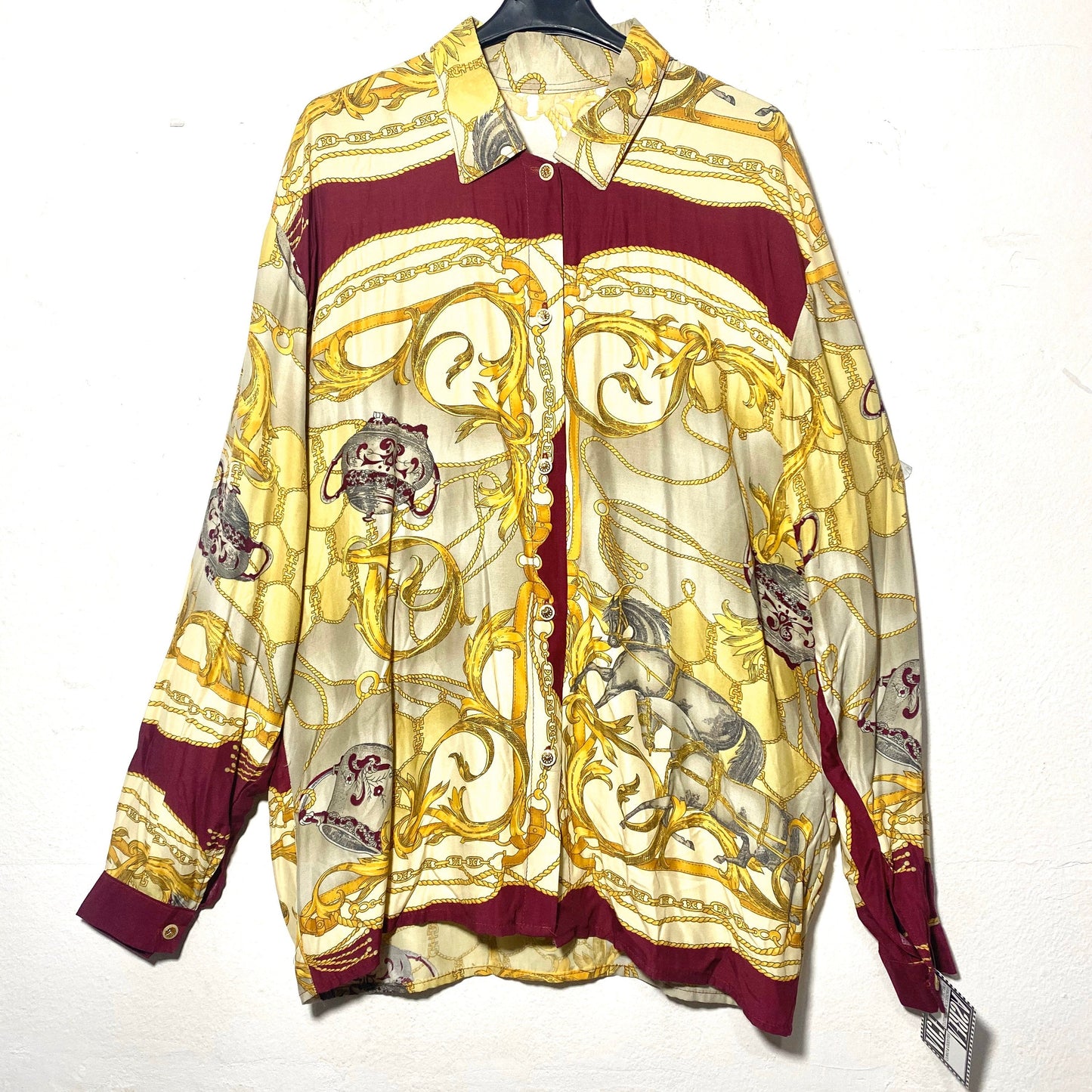 Incredible baroque chain print shirt with horses and teapots allover, beautiful viscose fabric, 80s and mint