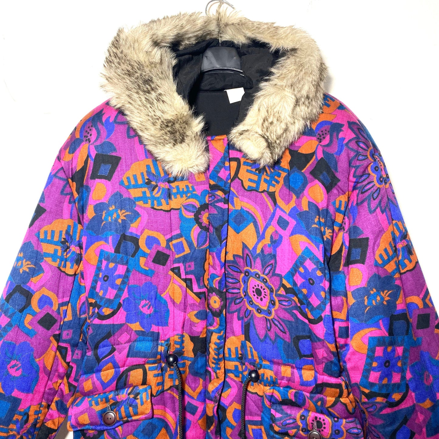 Purple tones Vegan parka with a beautiful abstract print allover, 1980s sartorial made in Italy sz 44 M