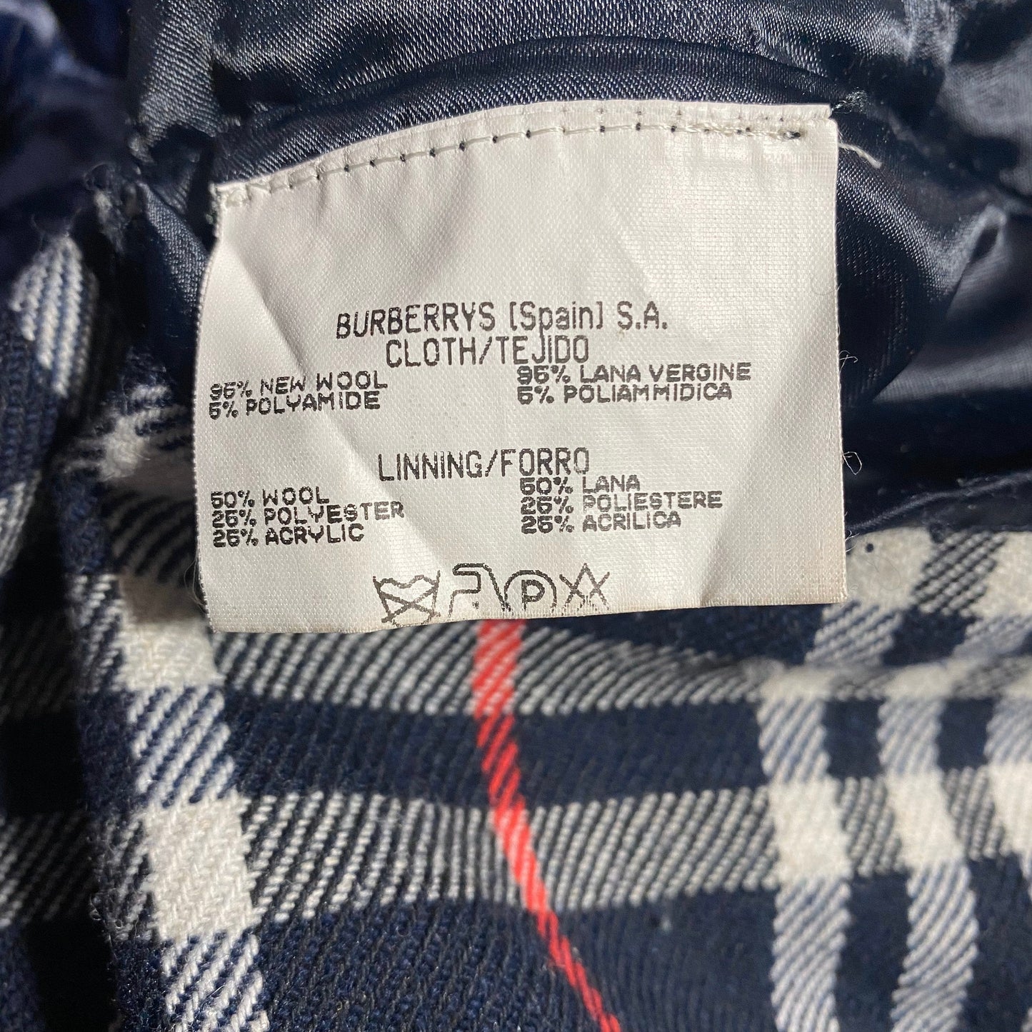 Burberry’s navy blue classic men’s pure new wool coat, 90s in mint condition