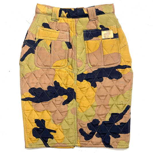 Ferrè Oaks NOS quilted camo skirt, cool and unusual style, made in Italy 80s with tags