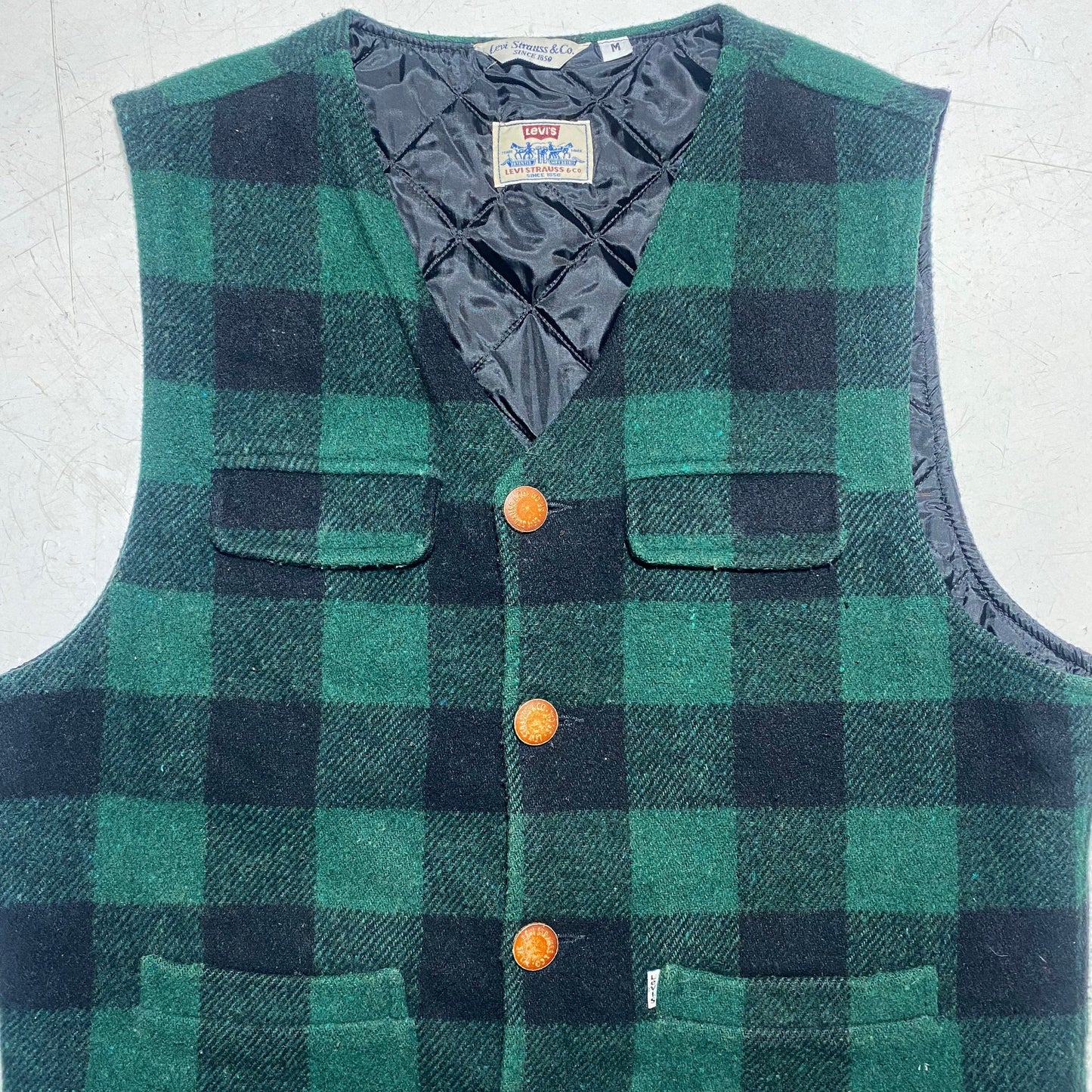 Levi’s western style green / black checkered wool vest with leather buttons in Great condition