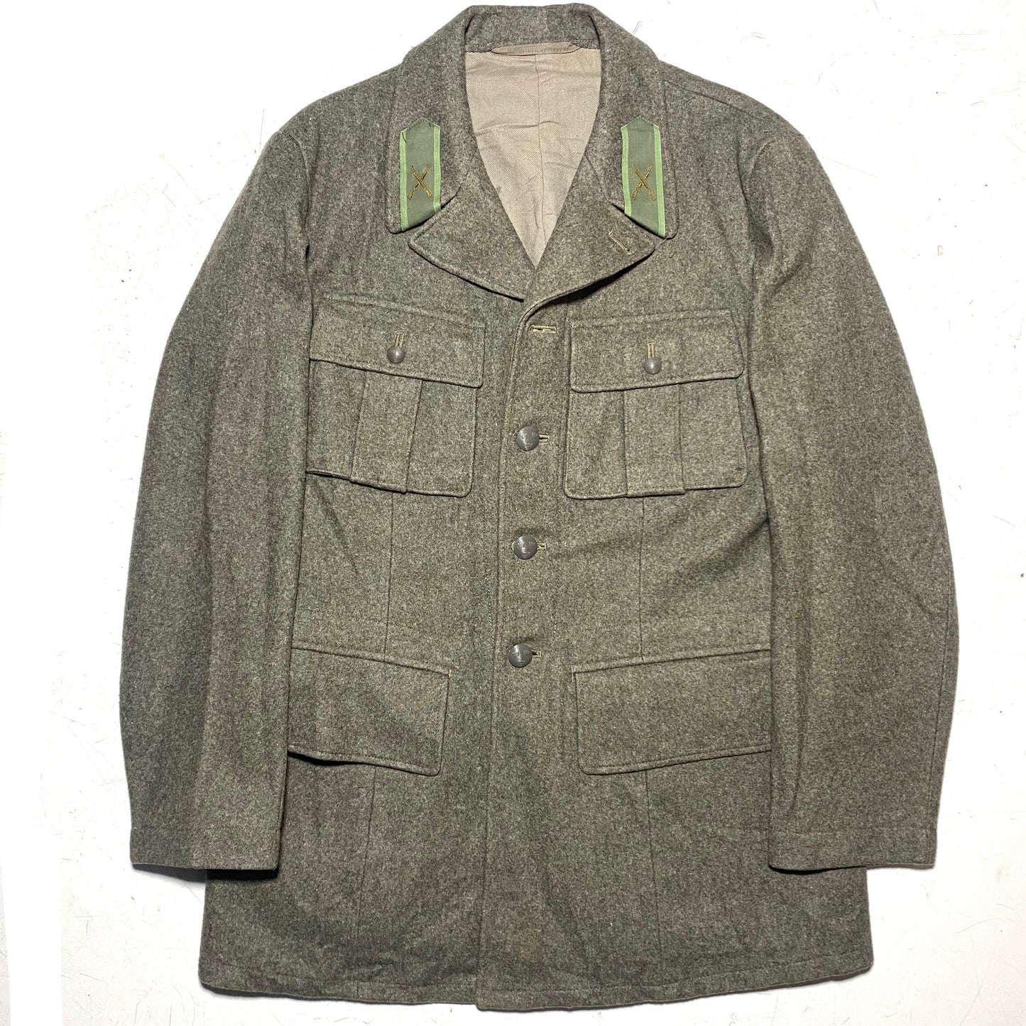 Swedish army 1952 military greyish Green wool field jacket with jack Pockets, artillery patches, mint
