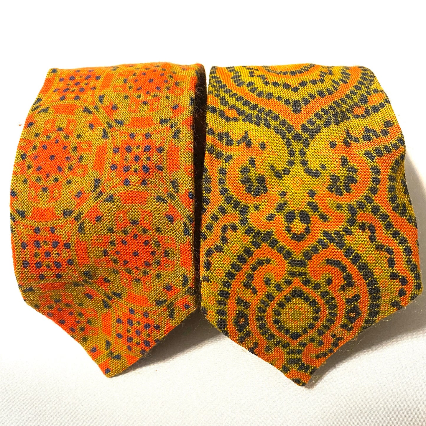 1960s psychedelic neon print ties, cutest Beatles / Pink Floyd style, mint condition