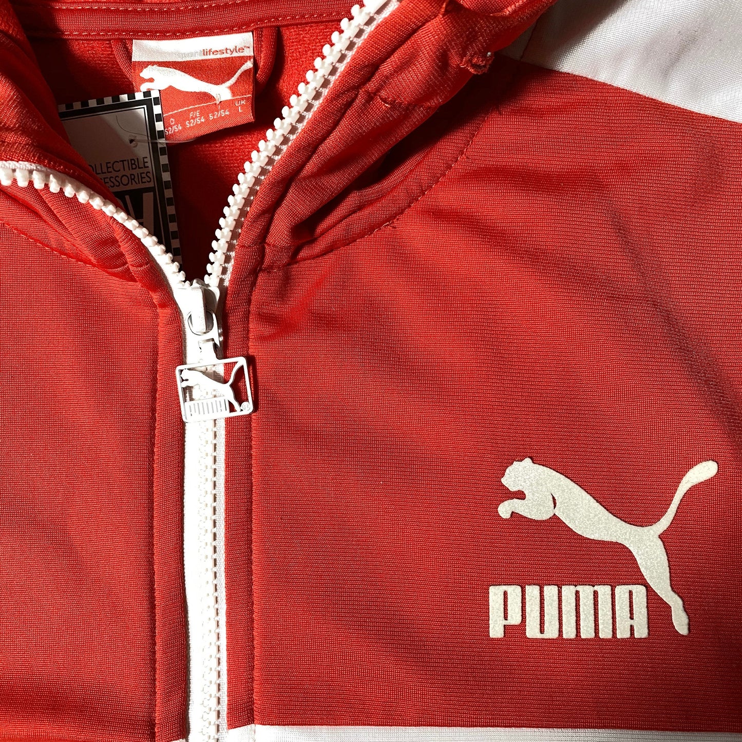 Puma hooded windbreaker, France flag split pattern jacket sz L, great condition