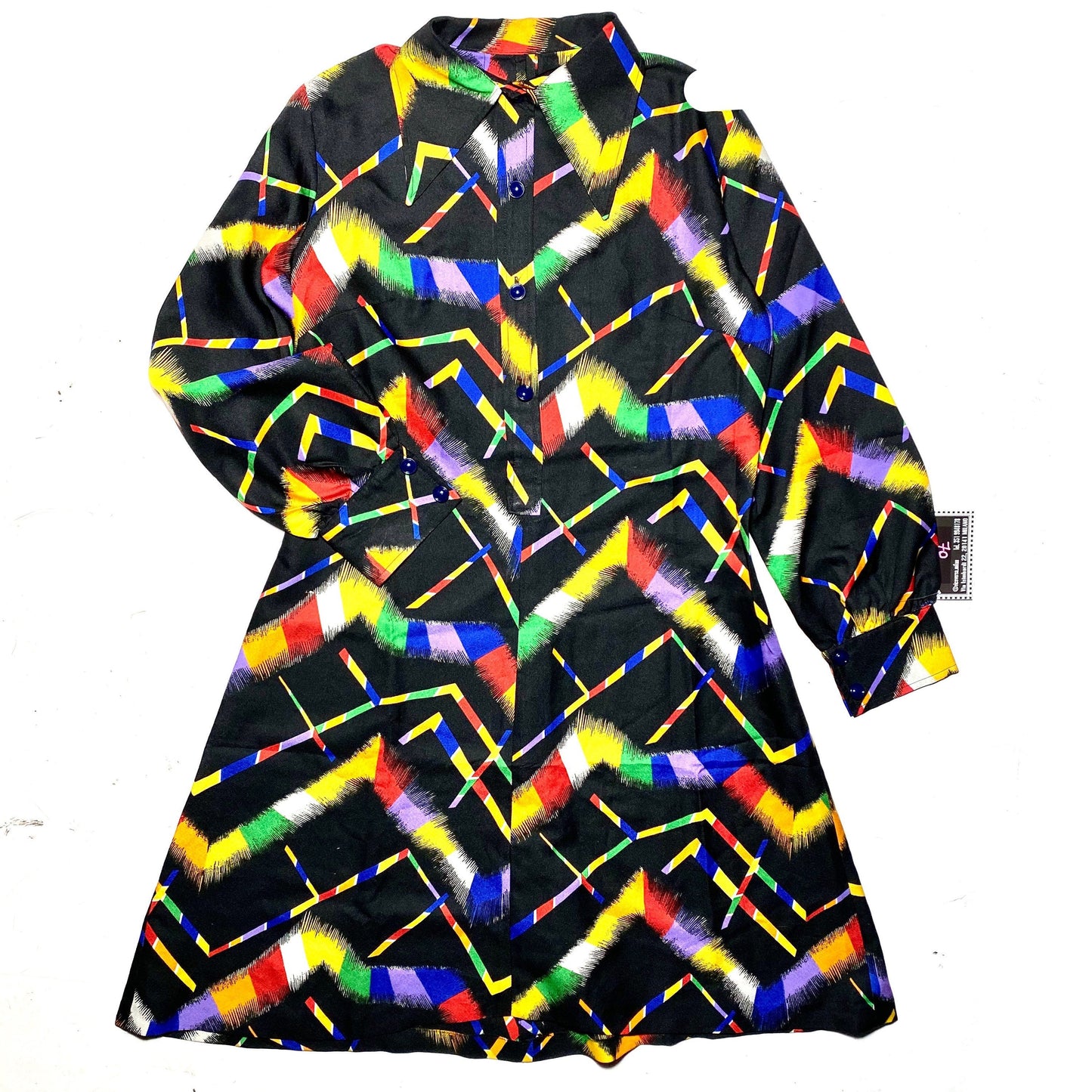 1970s MOd style satin shirt dress w/beagle collar, colorful abstract allover black base, perfect condition.