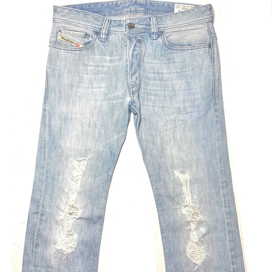 Diesel 90s distressed light blue jeans with back patches, finest quality made in Italy NOS