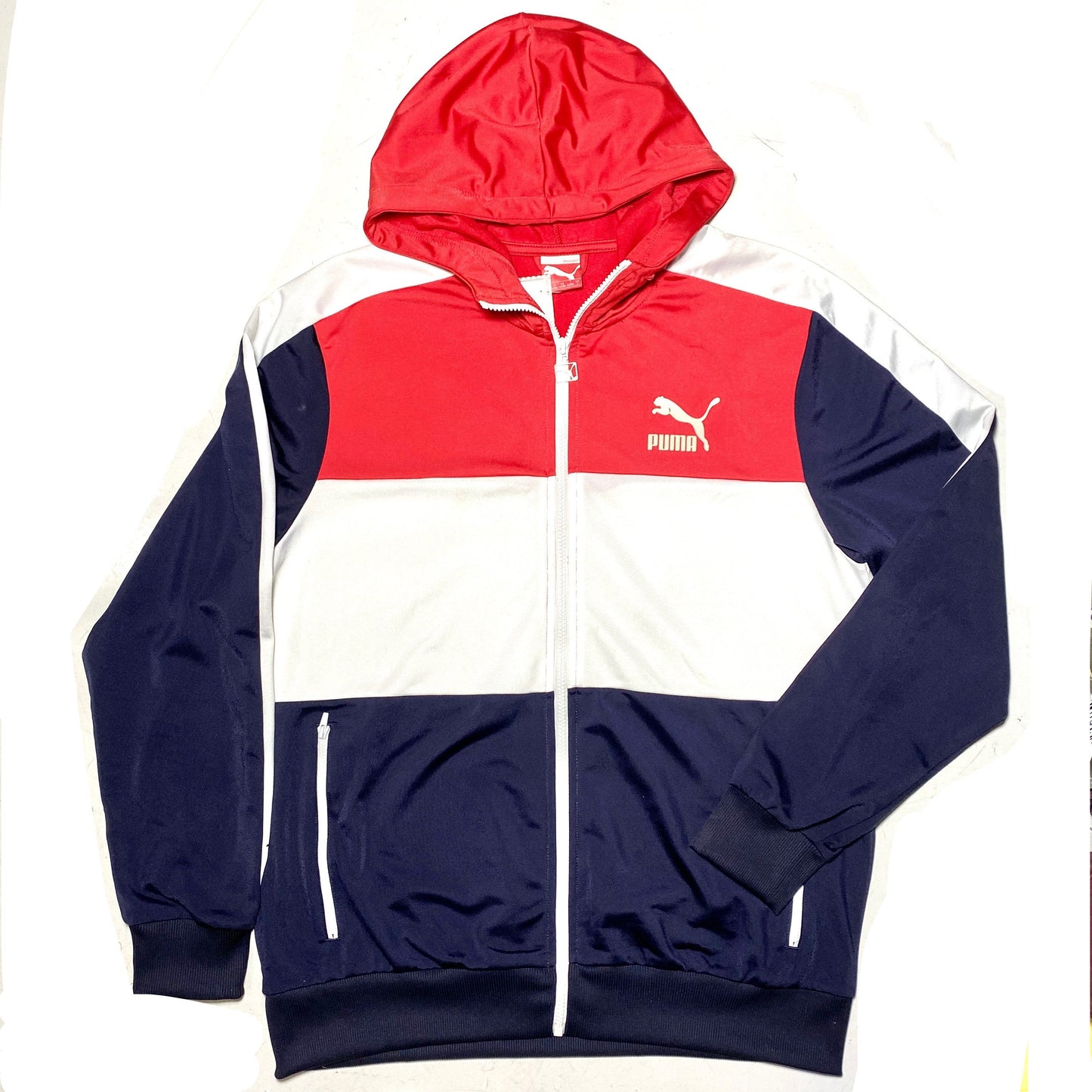 Puma hooded windbreaker, France flag split pattern jacket sz L, great condition