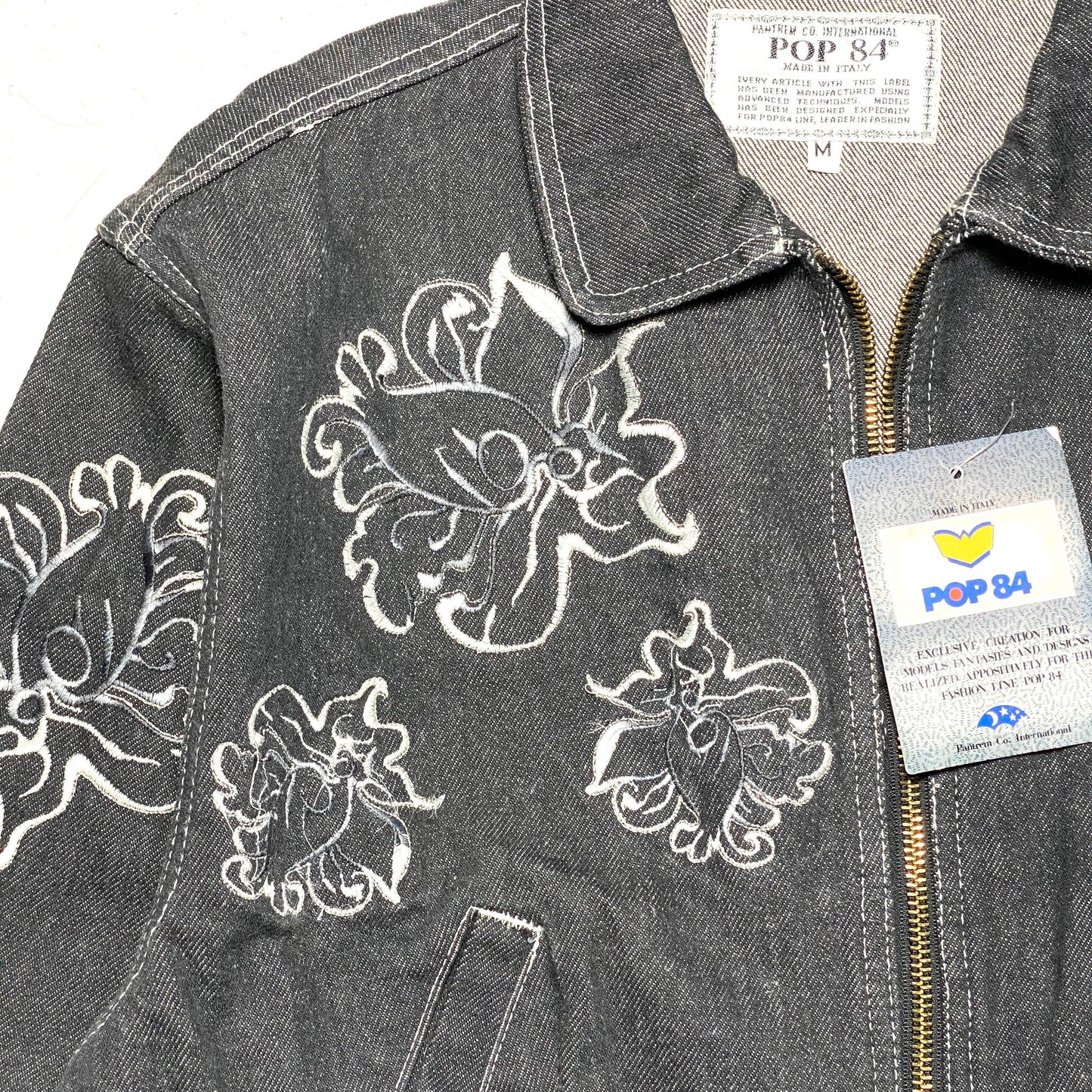 Pop 84 crop zip-up gray denim jacket with floral embroidery, new with tags 1980s Italy sz S, M