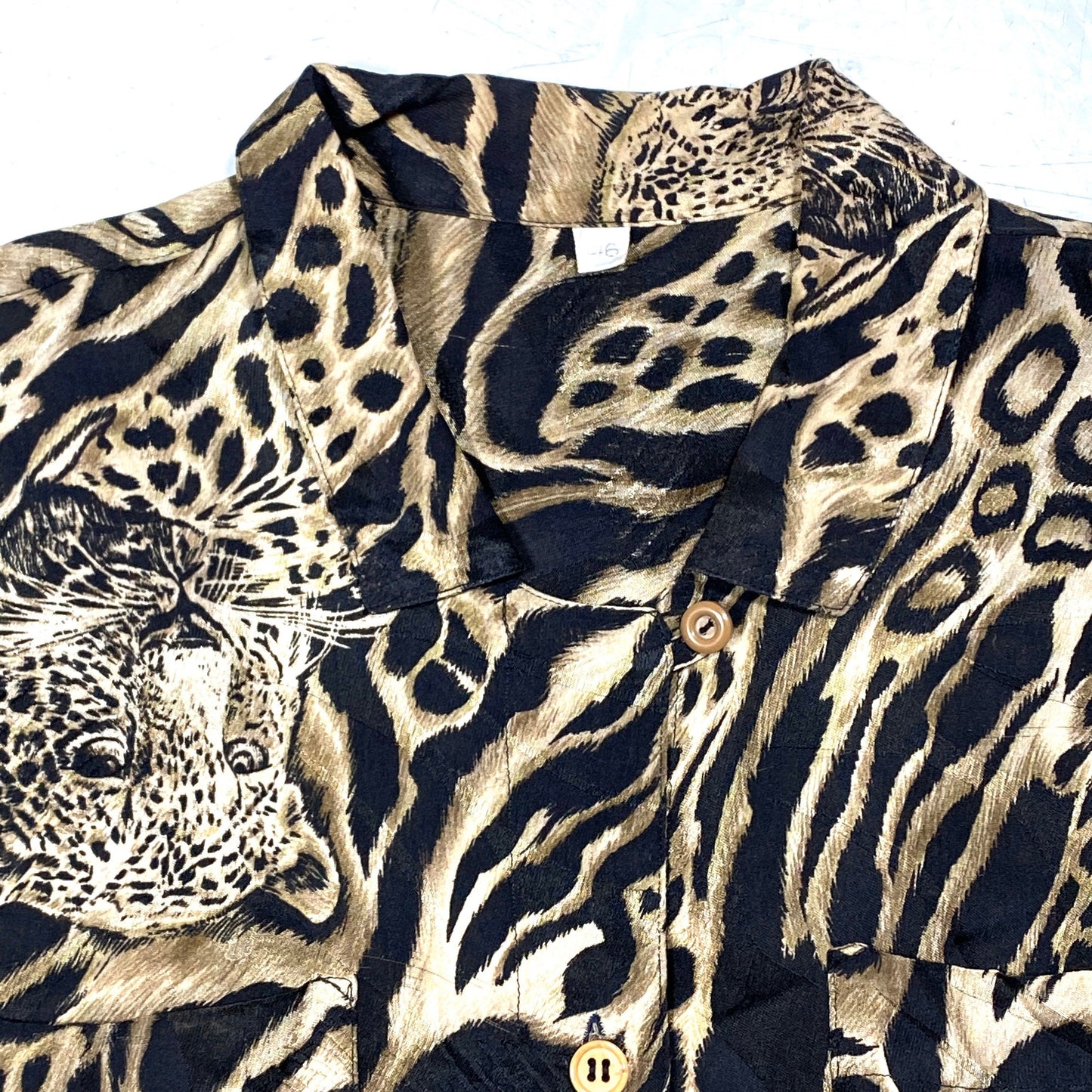 Pure silk animalier Jacquard blouse with cheetah allover sz 46 Italy 1980s mint