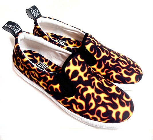 Moschino love slip on Flames allover rocker sneakers, new and unworn sz 37