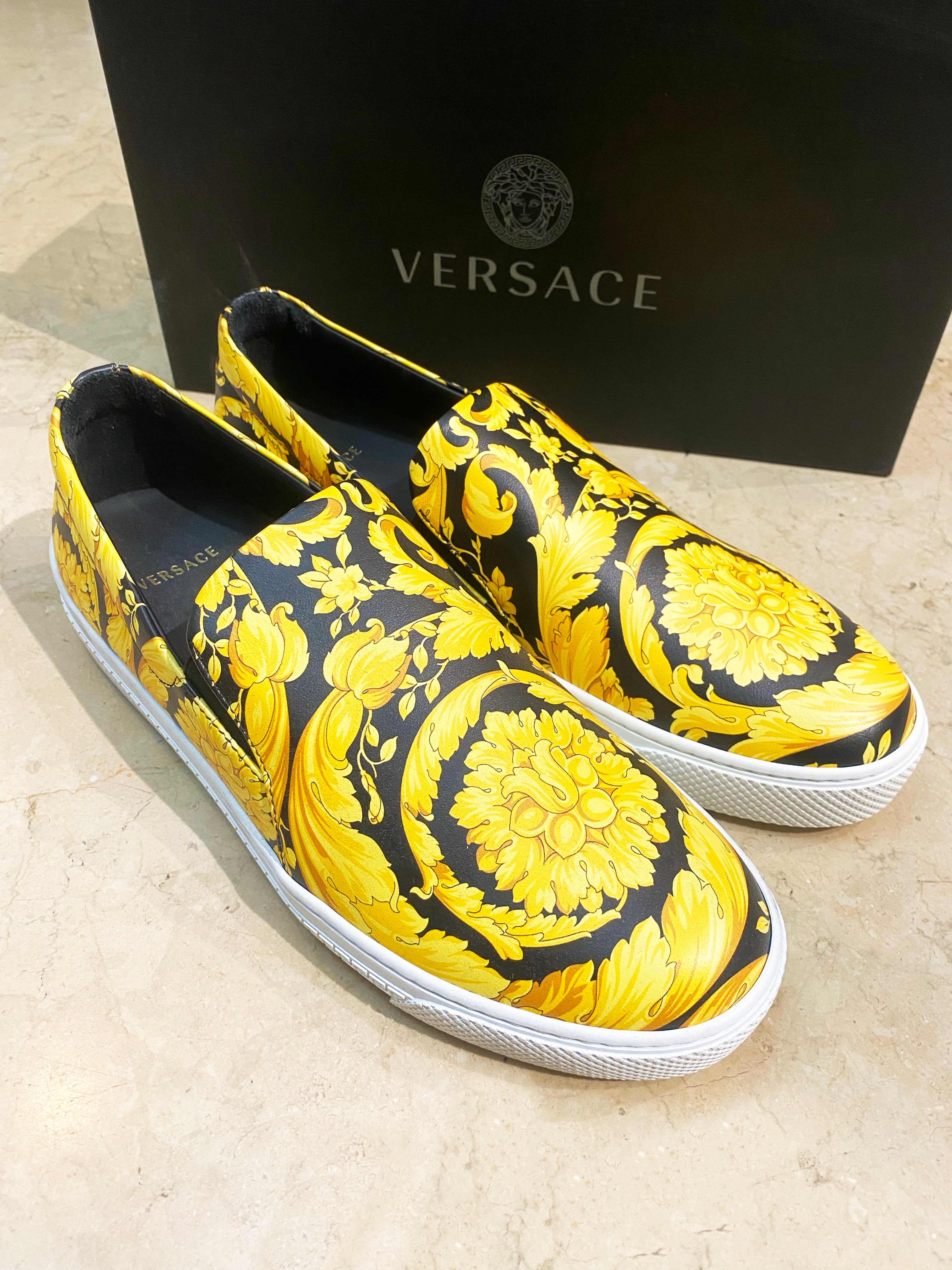 Camperos versace sale