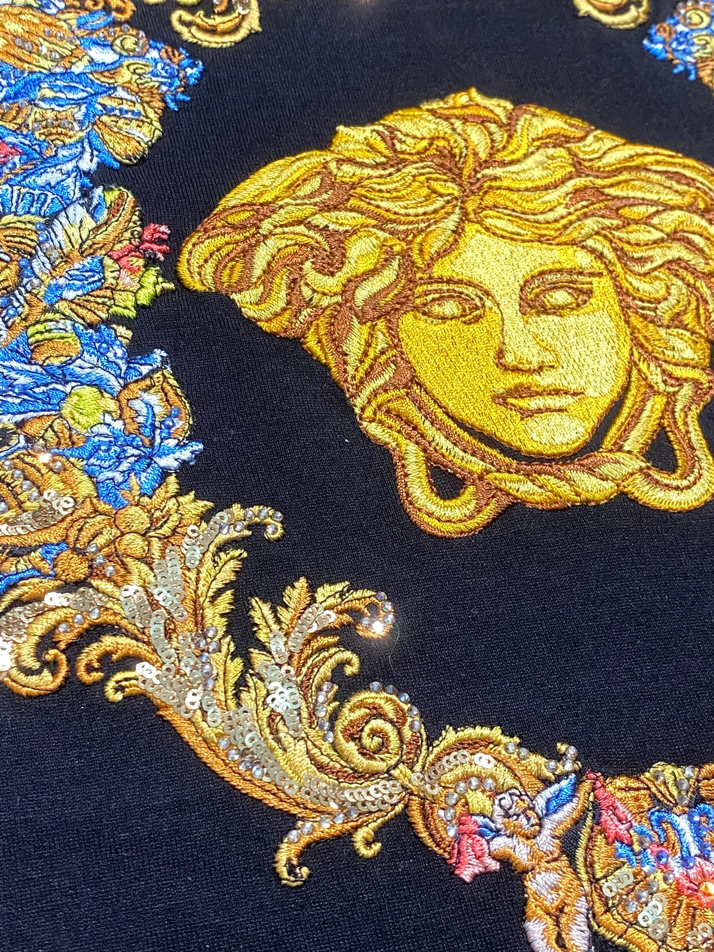 Versace Medusa tresor de la mer black cotton t-shirt S/S 2021 BNWT