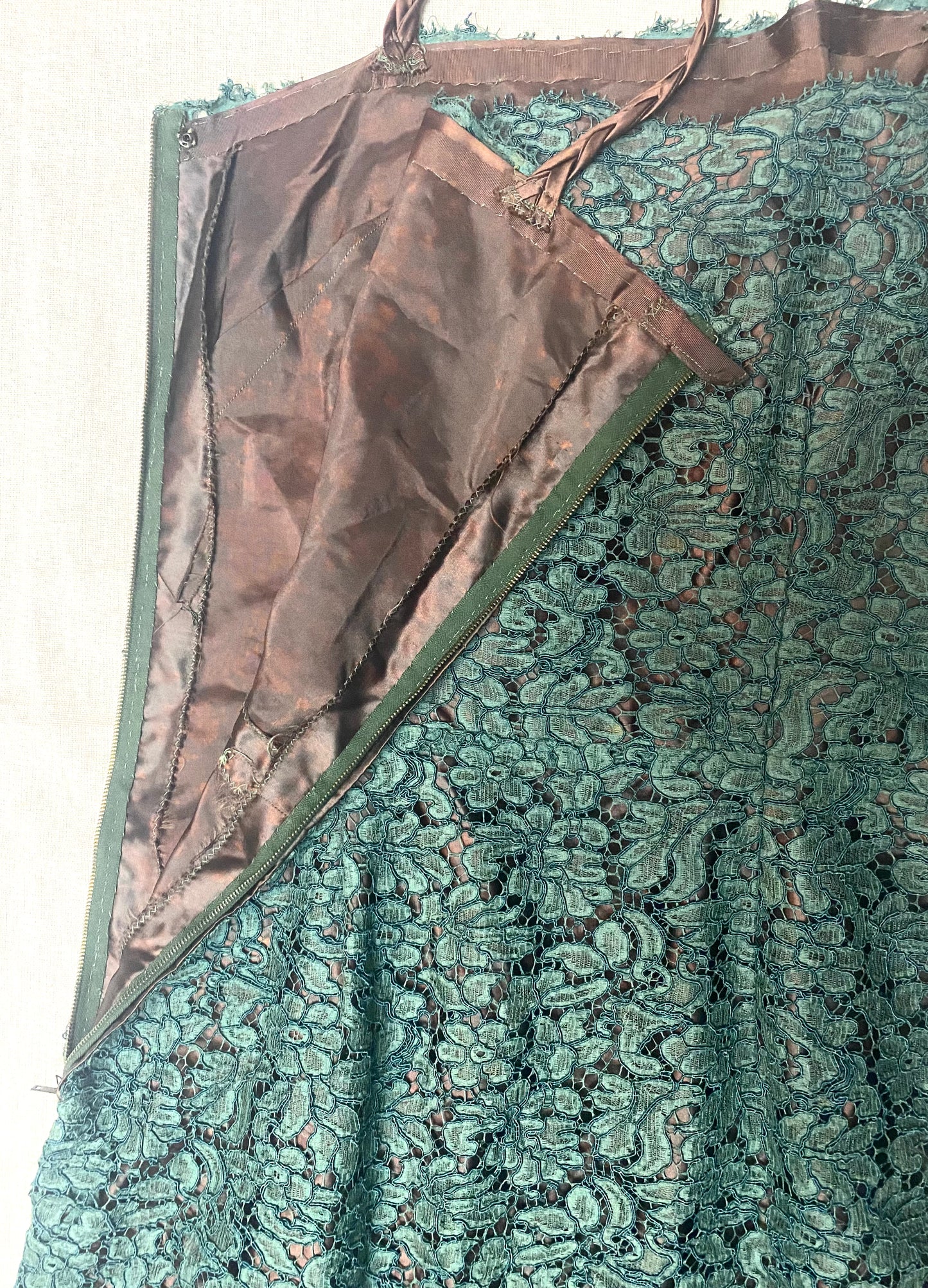 Delicious 1920s jade green laces -brown silk tailor made dress + shawl set, mint